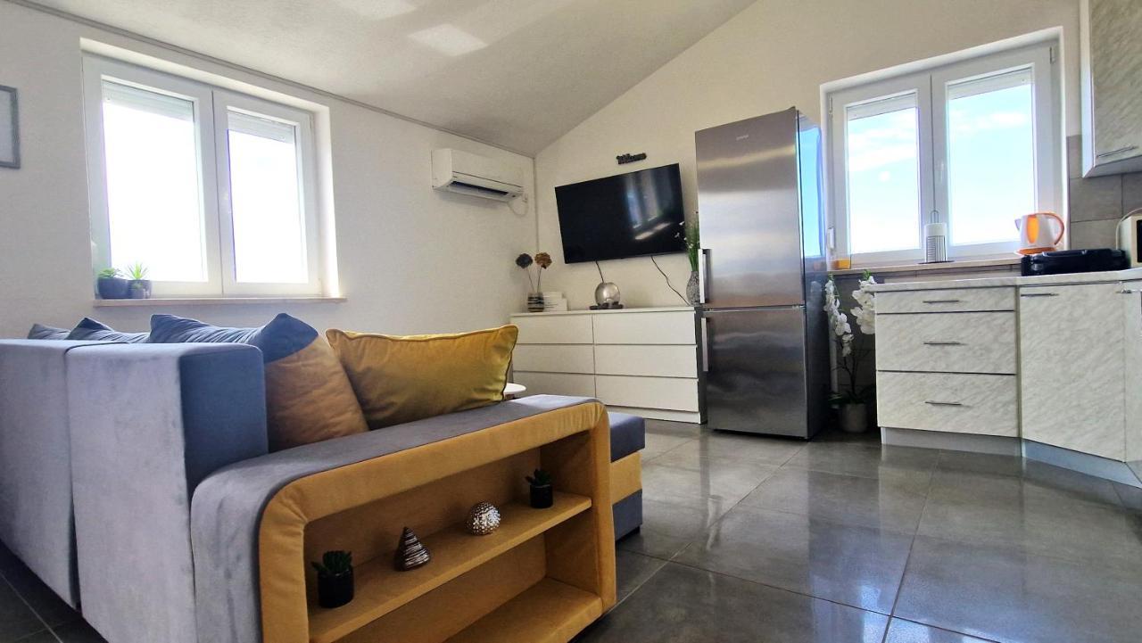 Apartment Goran 克尔克 外观 照片